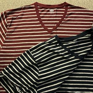 Mens Old Navy Striped V Neck Tee.  Size XL.